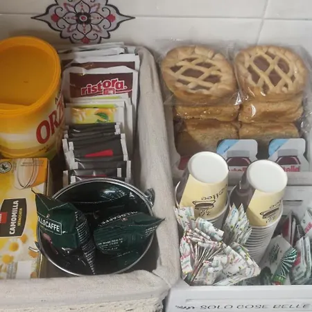 Donna Sofia House Apartament Riposto