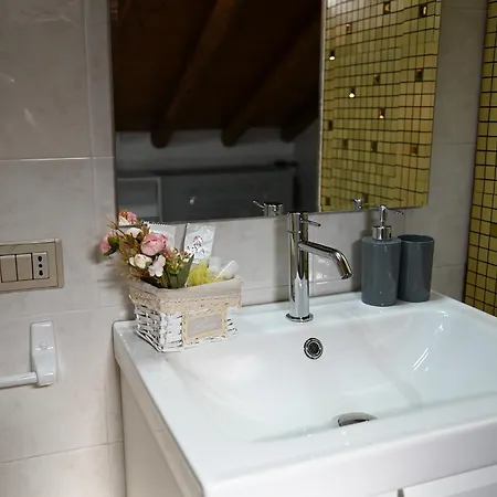 Donna Sofia House