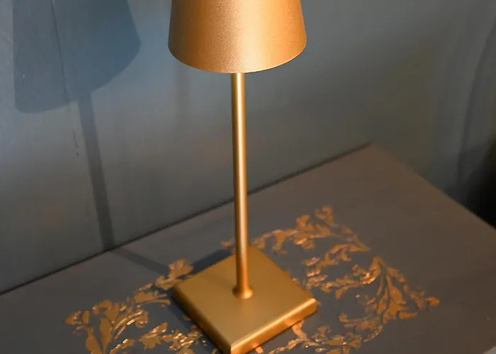 Donna Sofia House * 里波斯托