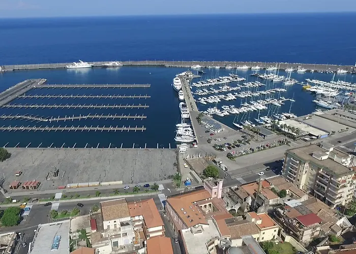 Donna Sofia House * 里波斯托